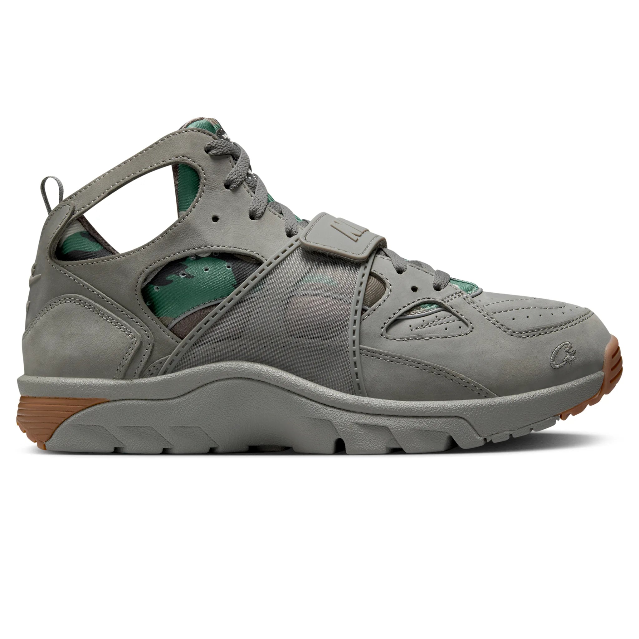 Front side view of Corteiz x Nike Air Huarache Gully Grey FQ8793-001